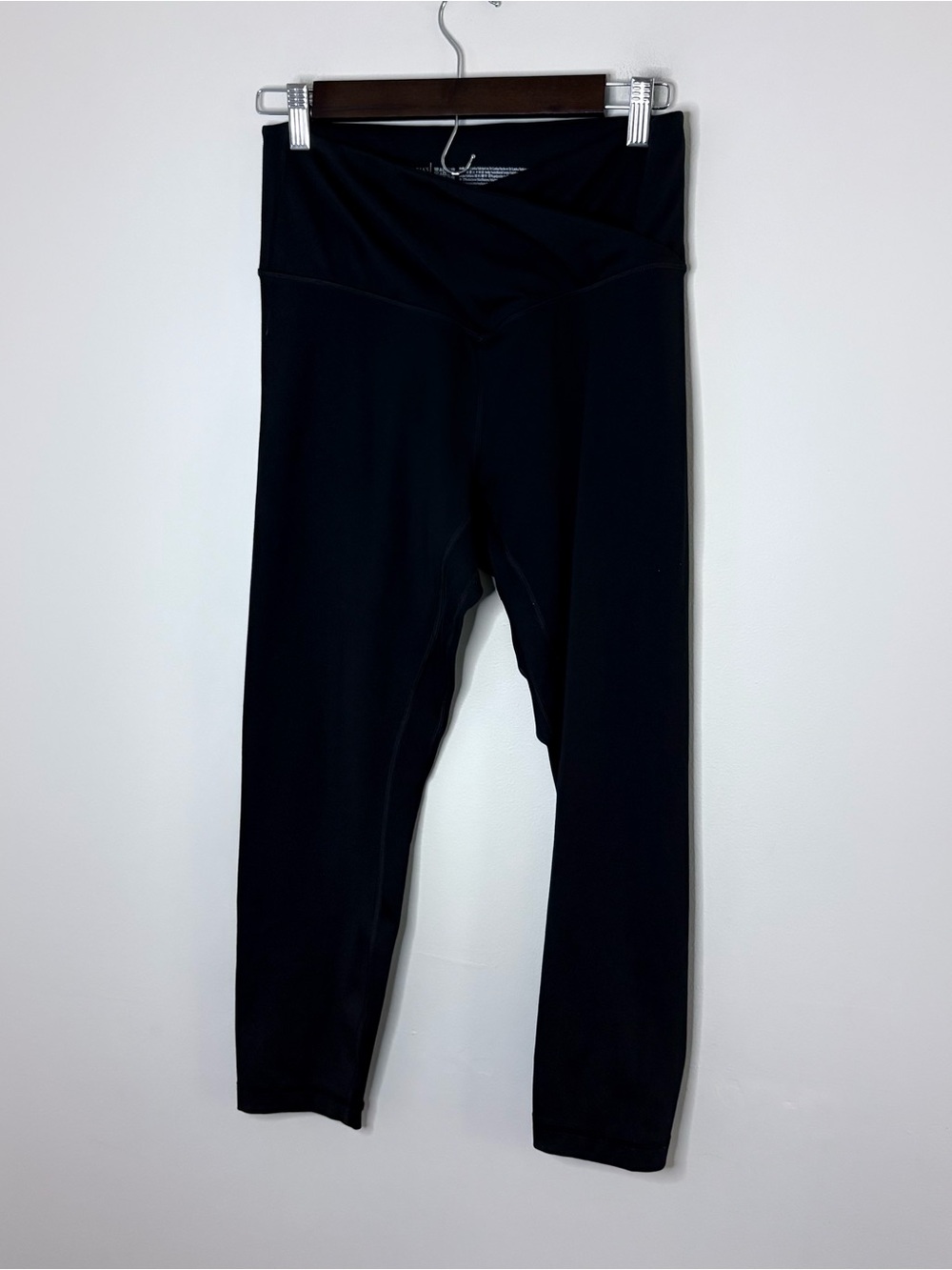 Victorias Secret Womens Size 12 Black Capri Leggings Yoga Dance Gym